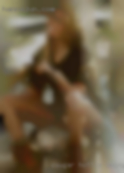 Cougar hottie swinger women black nude.